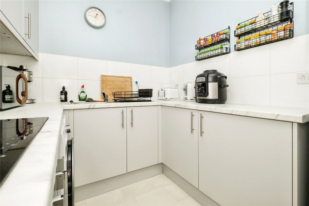 Property photo 3 of 11 Picture No. 04