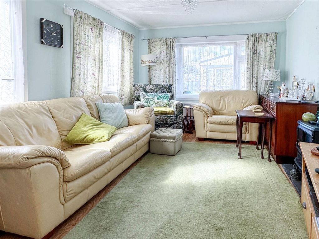 Property photo 3 of 9 Img_2911.Jpg