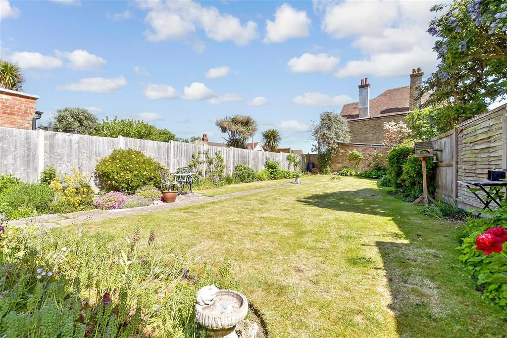 Property photo 2 of 14 Rear Garden