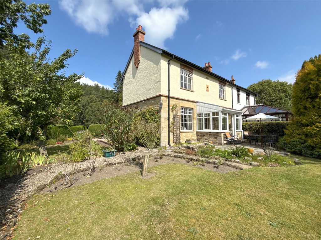 Property photo 1 of 31 Garden