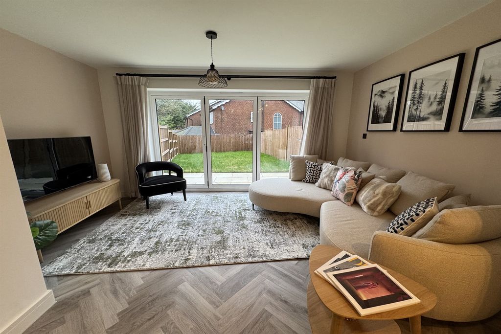 Property photo 2 of 15 Living Room