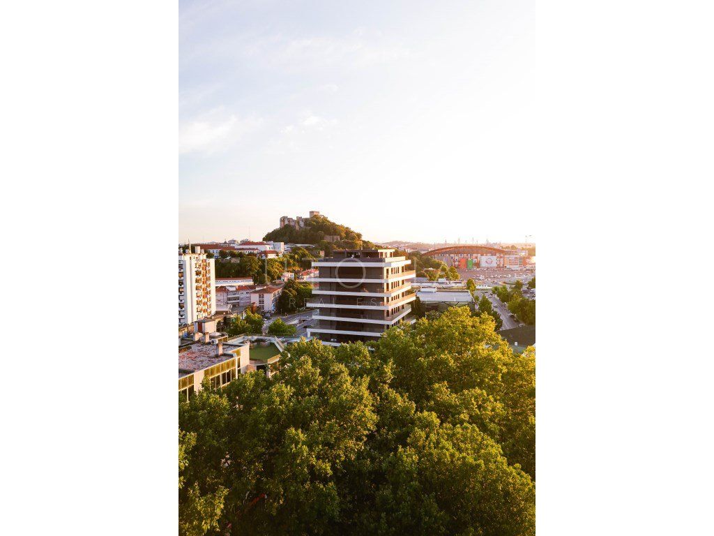 Property photo 1 of 15 New 2-Bedroom Apartment With Balcony, Garage And Swimming Pool - D. João III Prestige Residence