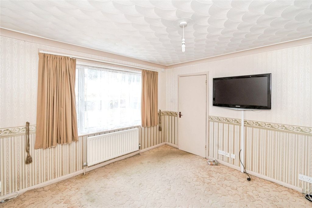 Property photo 2 of 11 Picture No. 24