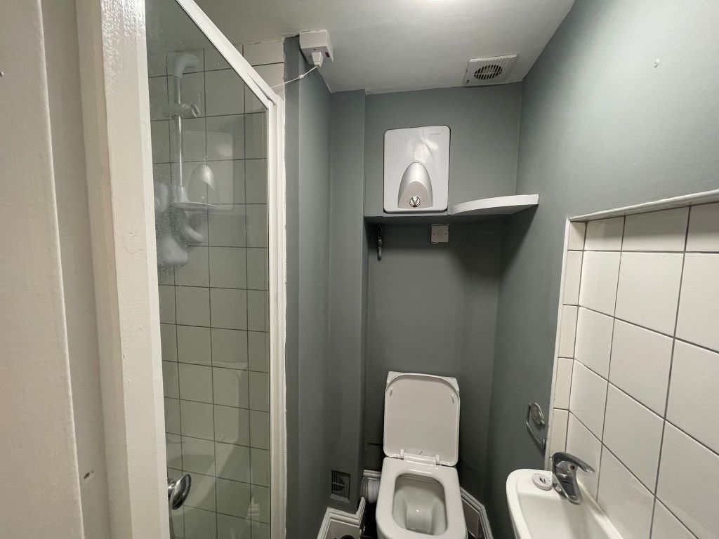 Property photo 3 of 3