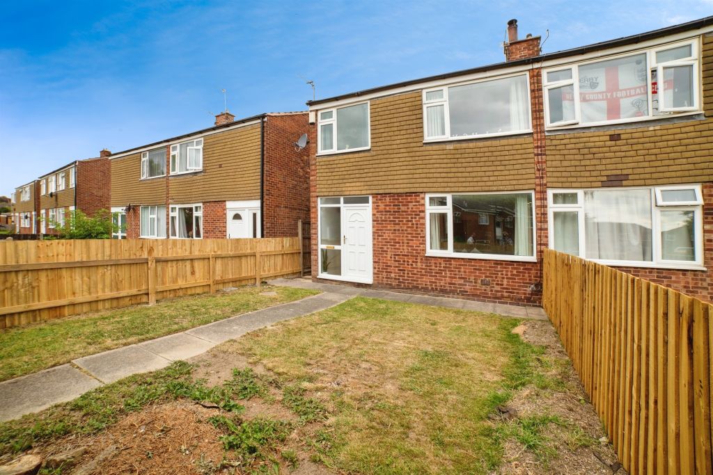 Property photo 1 of 18