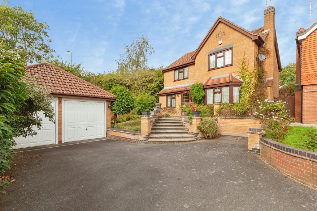 Property photo 1 of 20