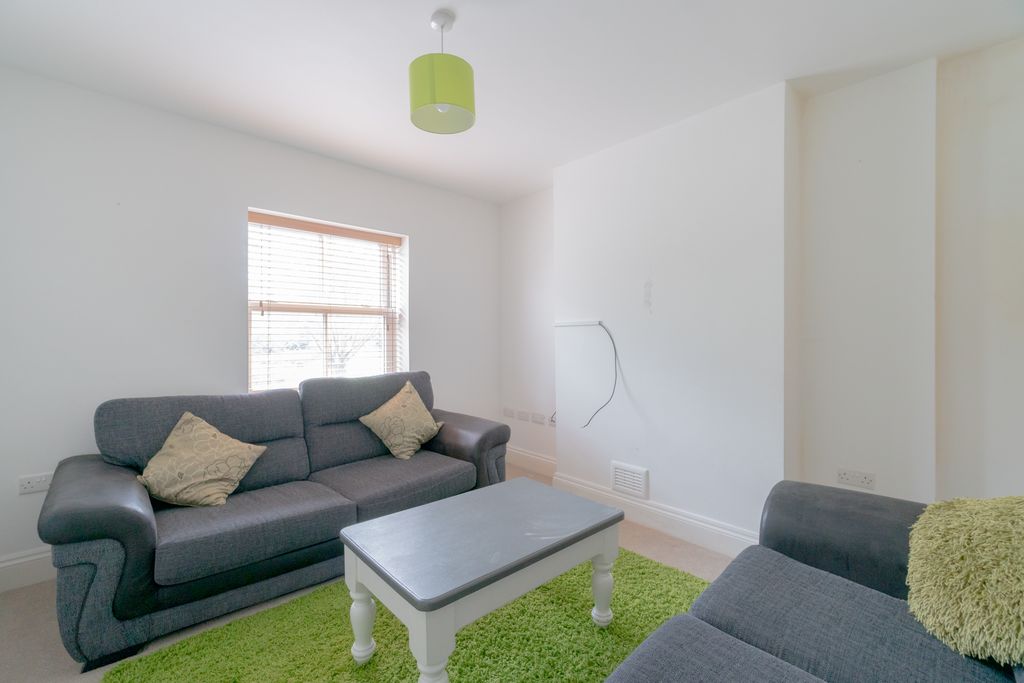 Property photo 1 of 5 Photo 01