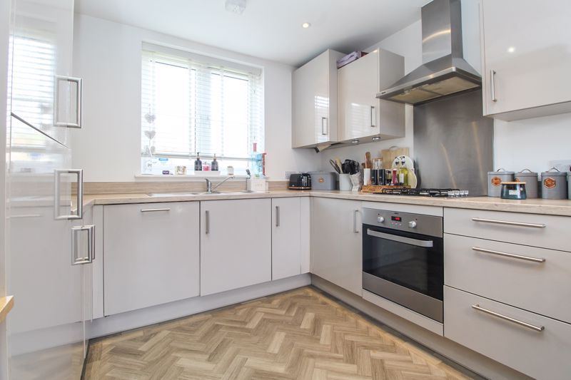 Property photo 2 of 21 Kitchen/Diner