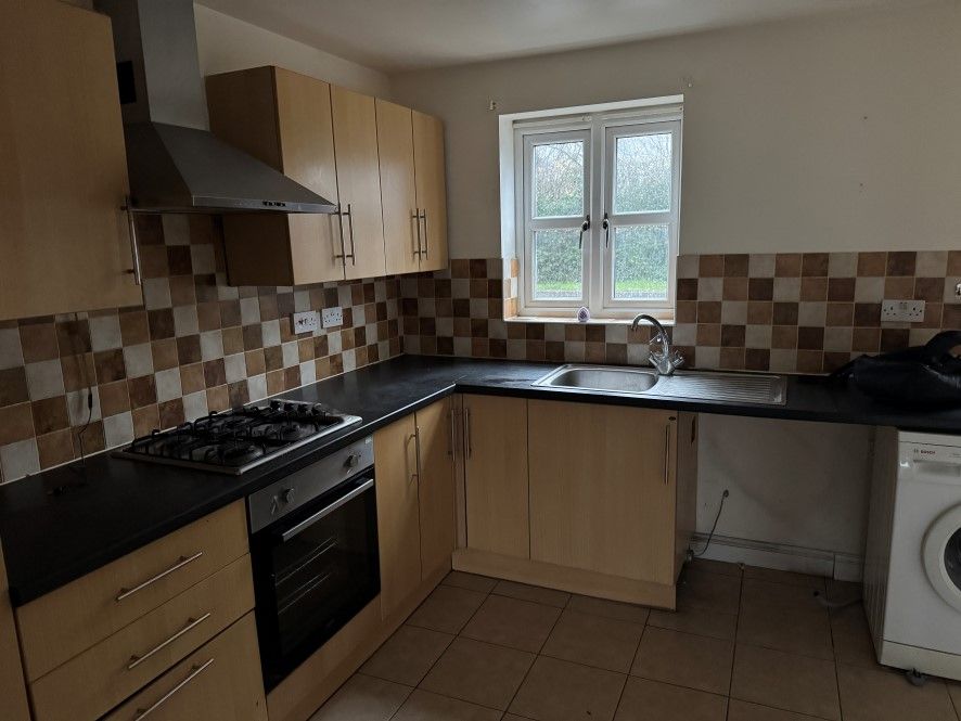 Property photo 3 of 7