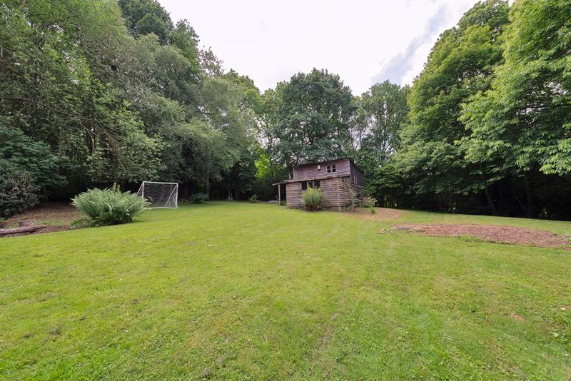 Property photo 2 of 36 Photo 32