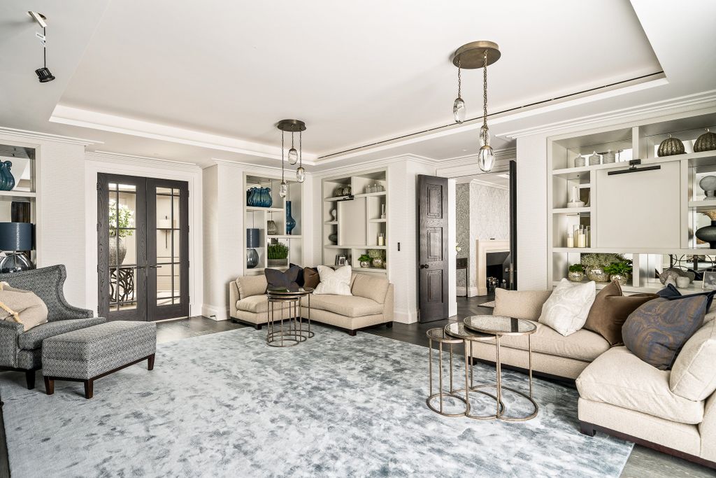 Additional image 4 of 5 bed flat to rentPrinces Gate, Knightsbridge, London SW7, United Kingdom, Knightsbridge,