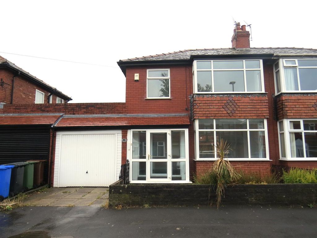 Property photo 1 of 14 Img_0030.Jpg