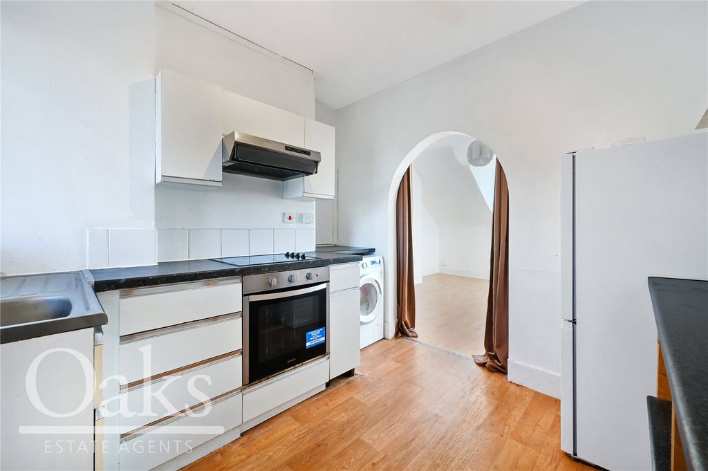 Property photo 3 of 8 Picture No. 06