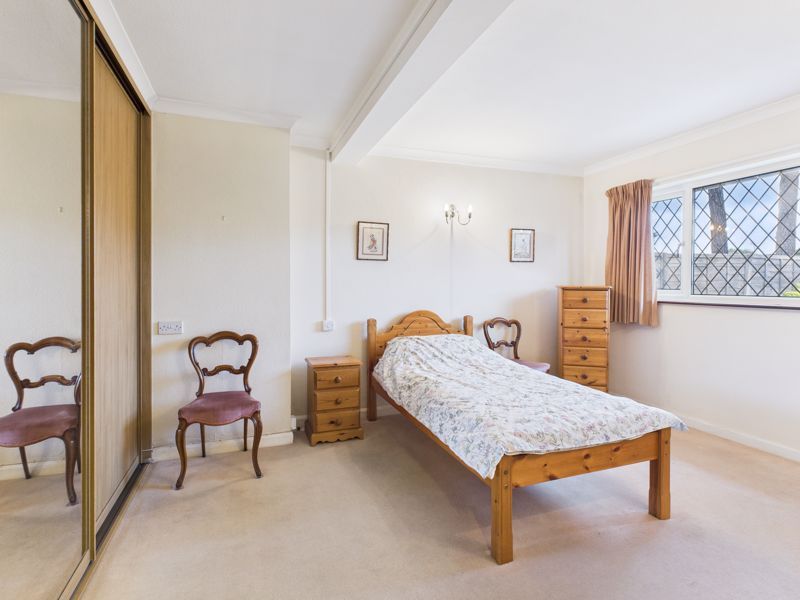 Property photo 3 of 25 Ground Floor Bedroom