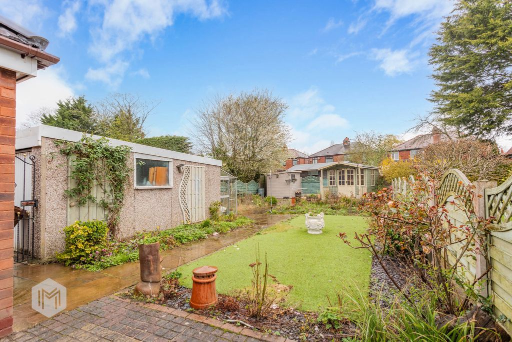 Property photo 2 of 22 Photograph