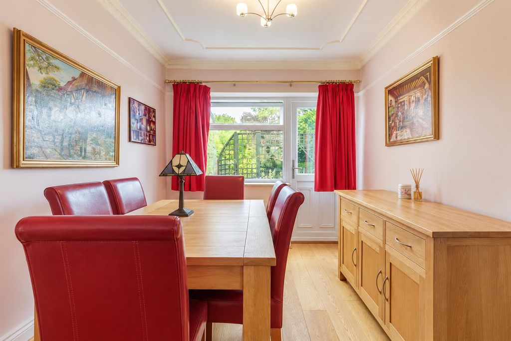 Property photo 3 of 20 812509c6-9d9A-485c-Be8B-F0002Be1B0B7.Png