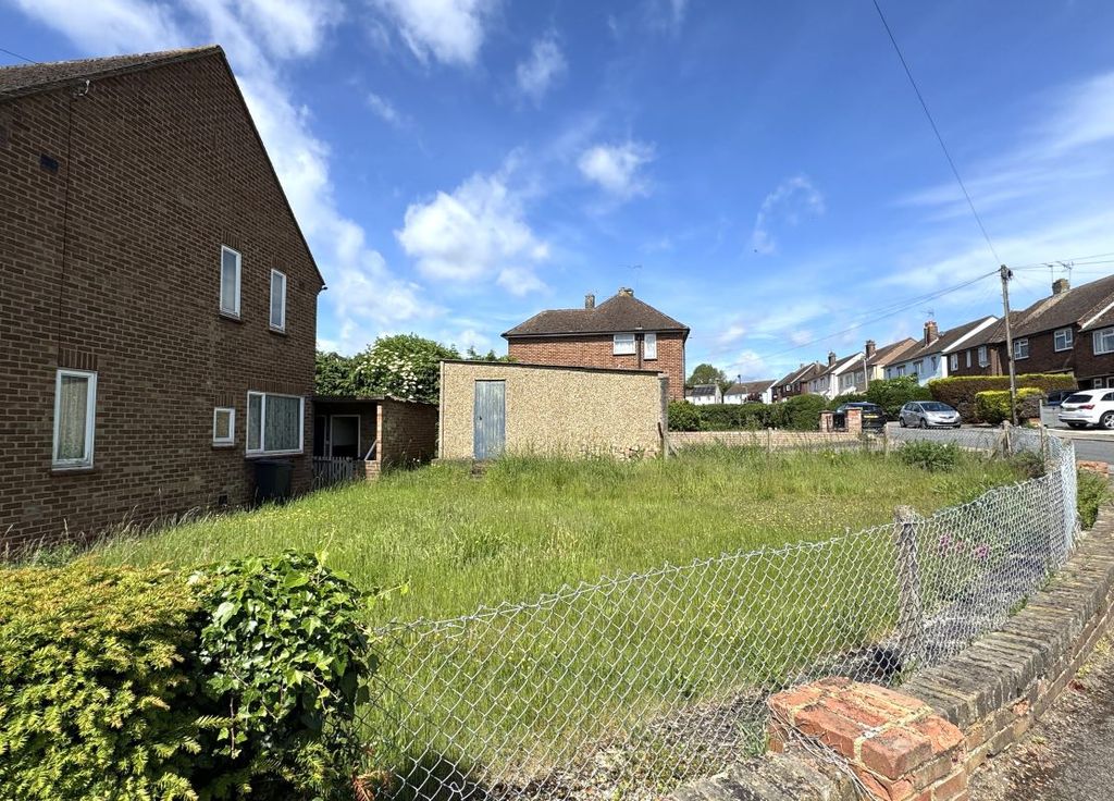 Property photo 2 of 3