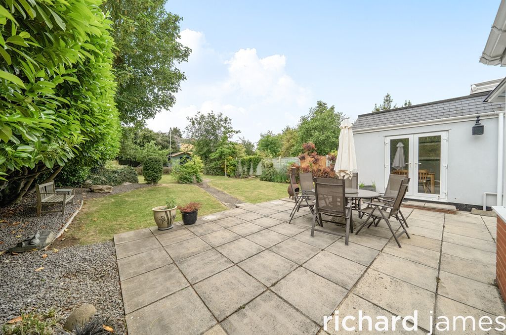 Property photo 2 of 21 881B9d6Ff7Db47B7A59Ab68885F23E99