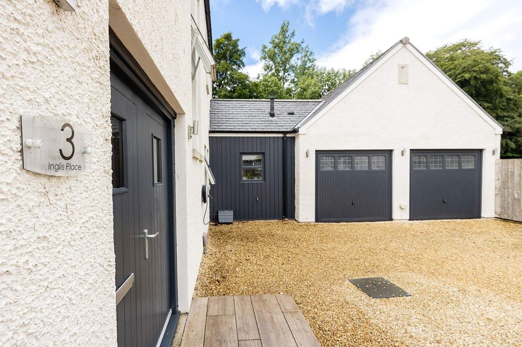 Additional image 44 of 5 bed detached house for saleInglis Place, Larbert FK5