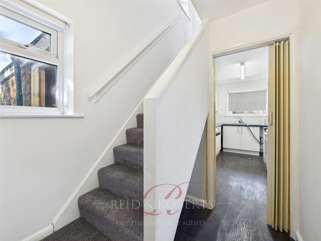 Property photo 2 of 20 Cam03999G0-Pr0193-Still008.Jpg