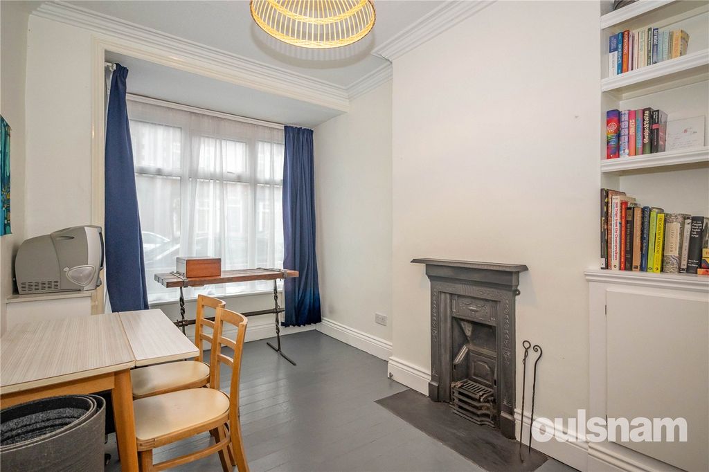 Property photo 2 of 25 Picture No. 08