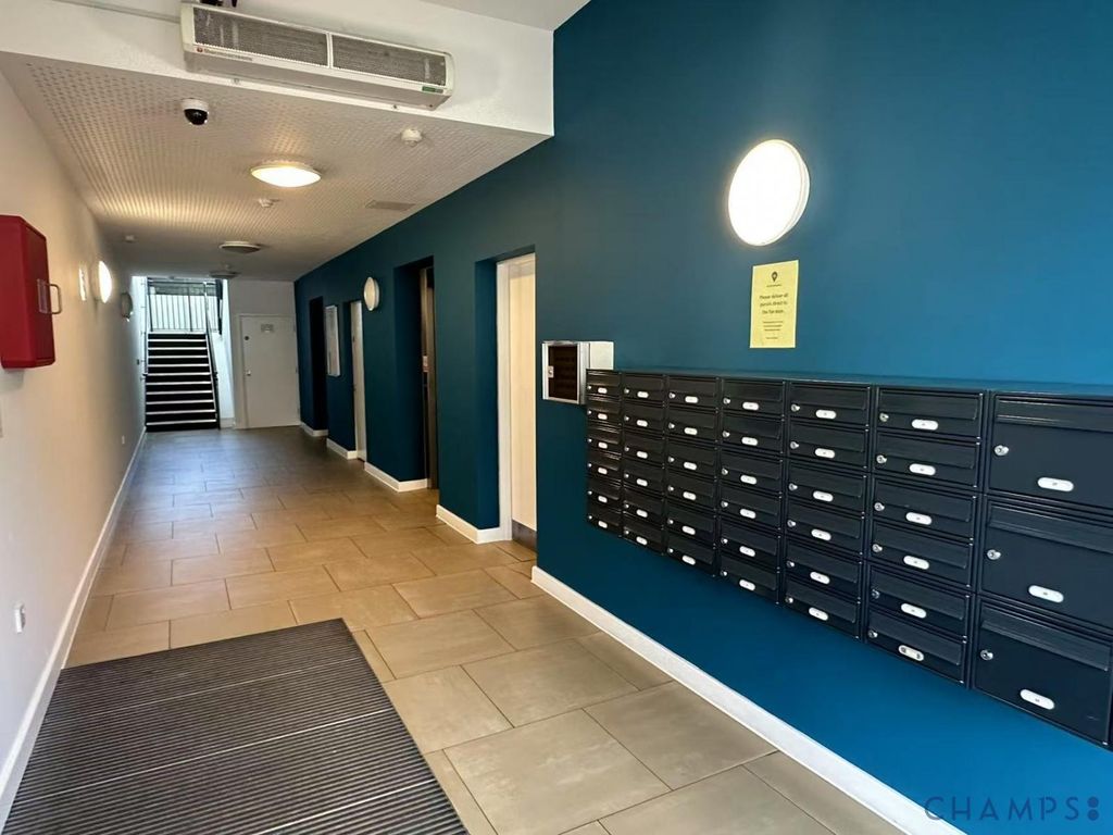 Property photo 2 of 18 Gallery