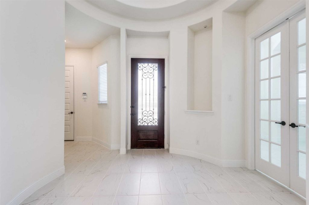 Property photo 3 of 25 <Alttext/>