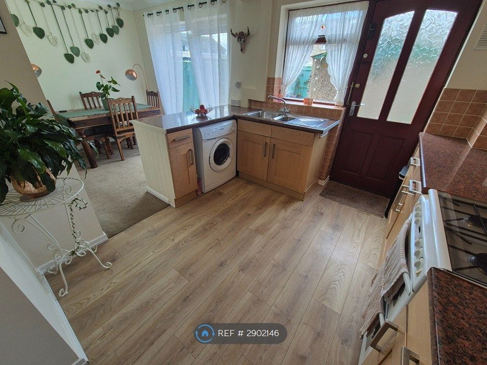 Property photo 3 of 20 Kitchen/Diner