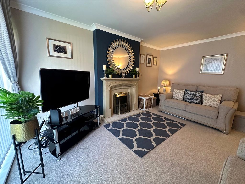 Property photo 3 of 22 Picture No. 13