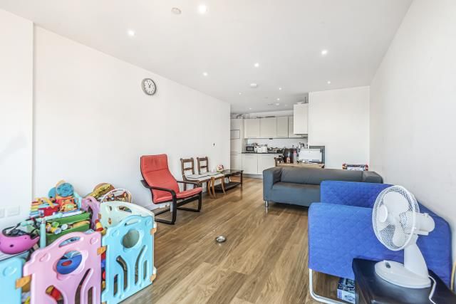 Property photo 3 of 10 Reception Room