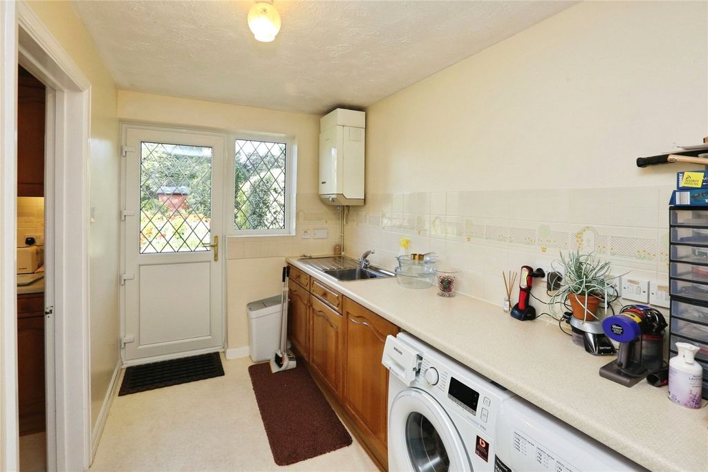 Additional image 11 of 5 bed detached house for saleVeryan, Fareham, Hampshire PO14
