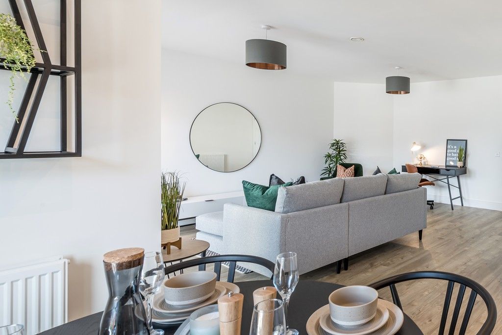 Property photo 3 of 7 Ingatestone Grove, Ingatestone