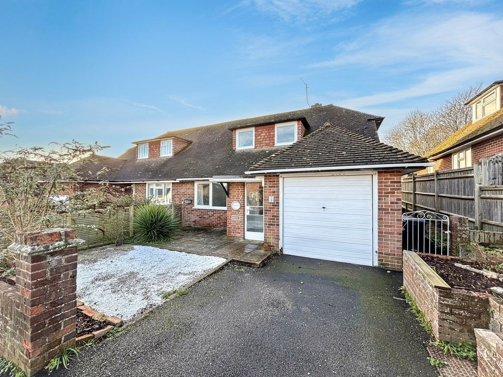 Property photo 2 of 24