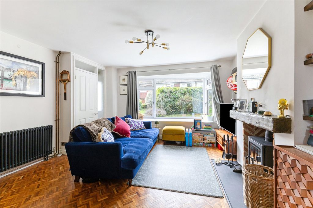 Property photo 3 of 15 Sitting Room