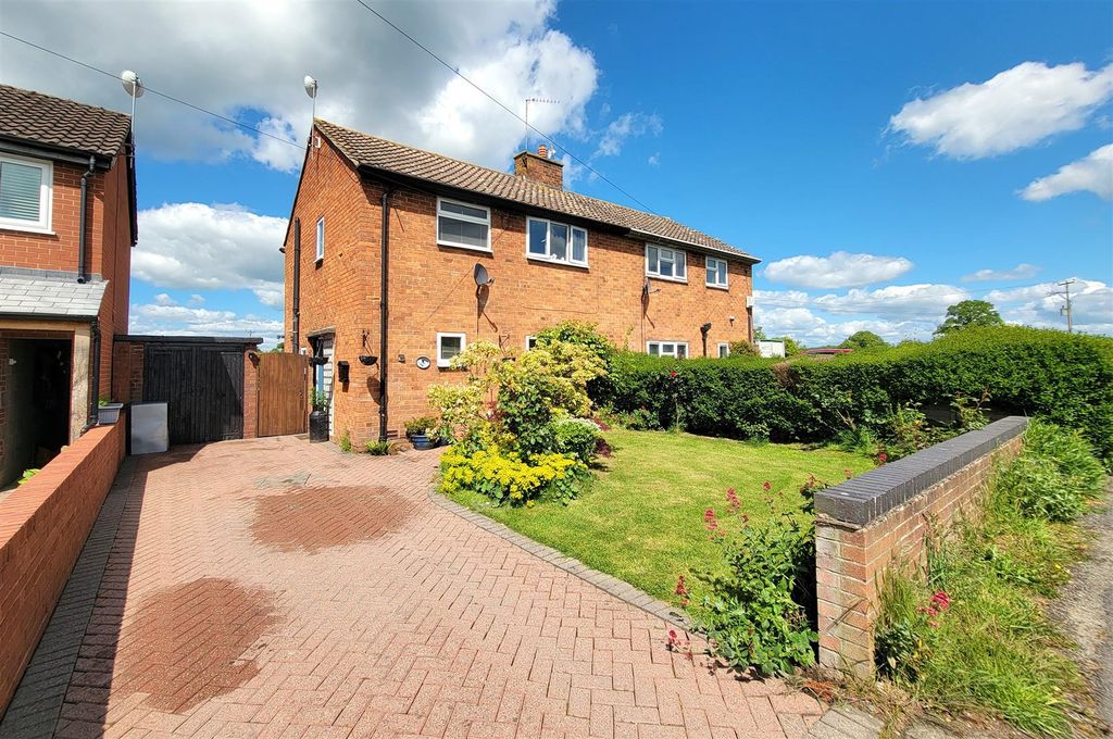 Property photo 1 of 21 Front