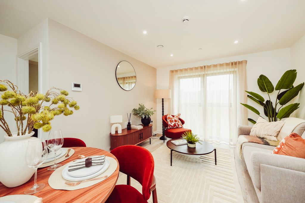 Property photo 2 of 10