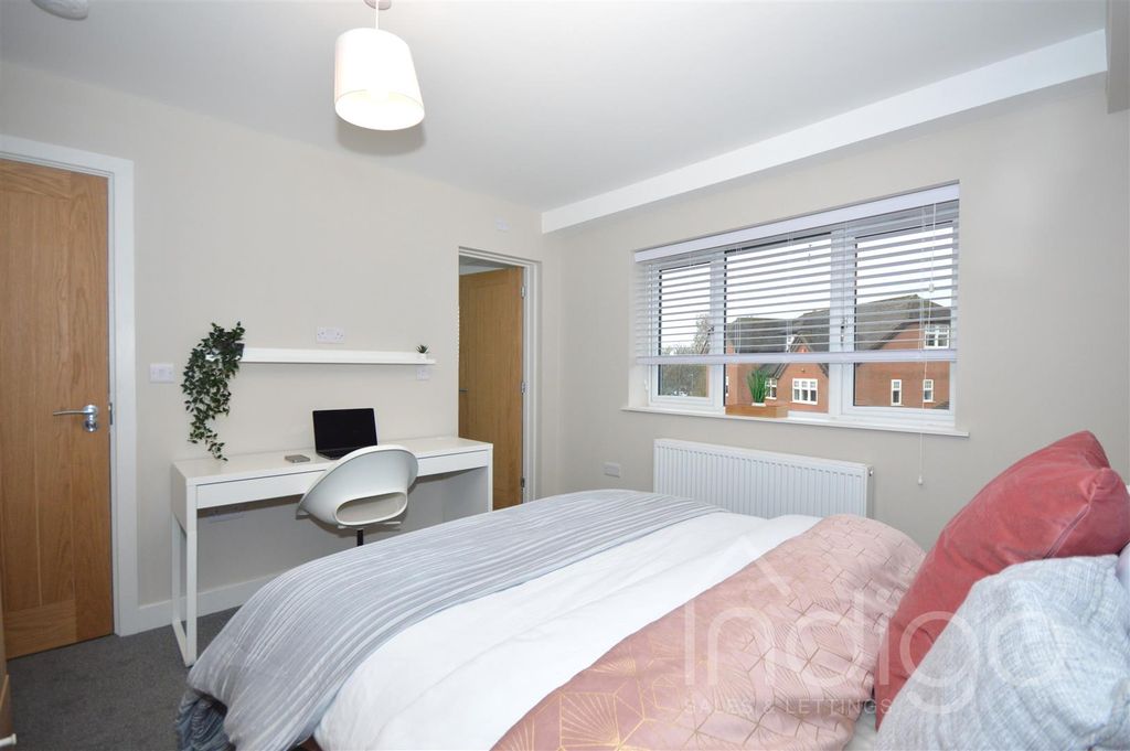 Property photo 2 of 34 Dsc_0570.Jpg