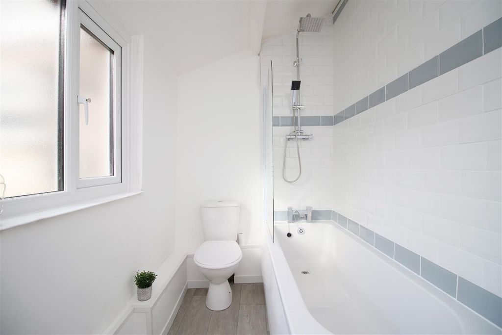 Additional image 13 of 3 bed semi-detached house to rentWhitting Street Porth, Porth CF39