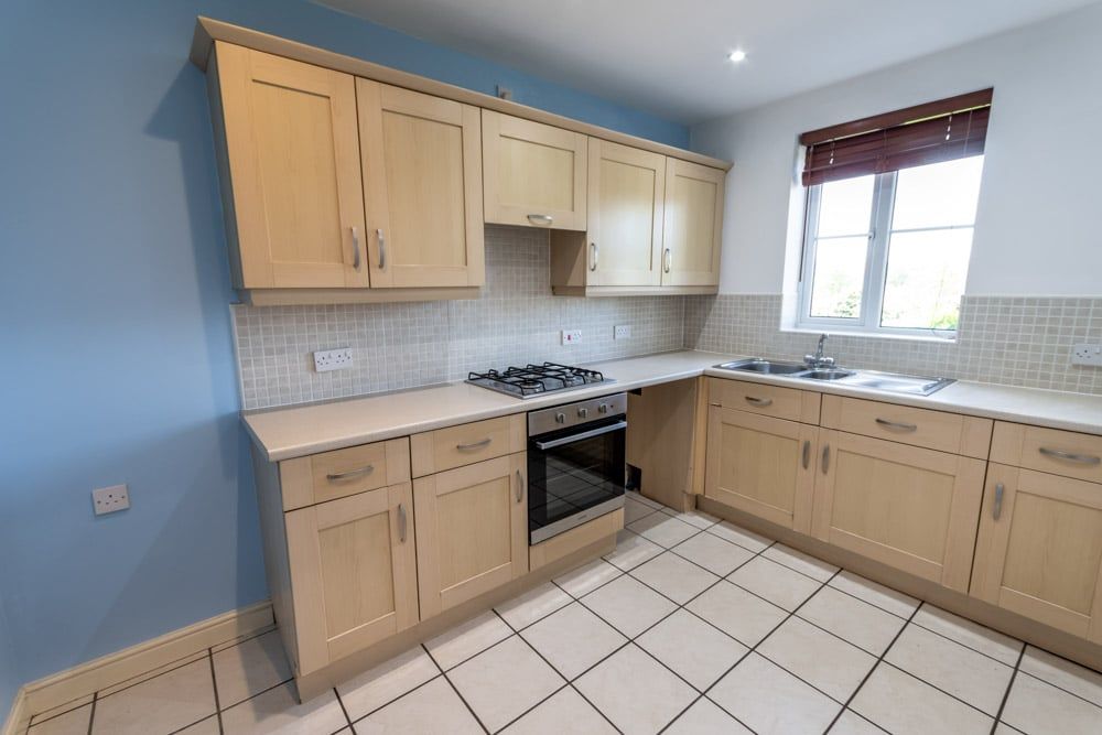 Property photo 3 of 18