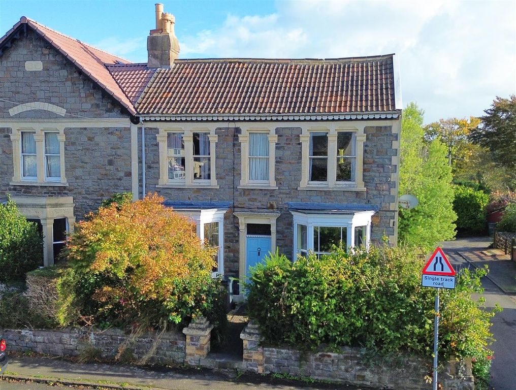 Property photo 1 of 21 1 - Semi-Detached House For Auction, Pill.Jpg