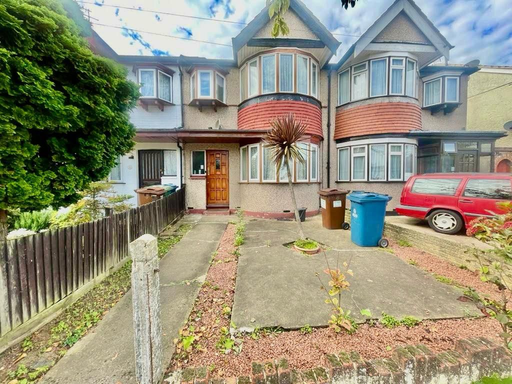 Property photo 1 of 12