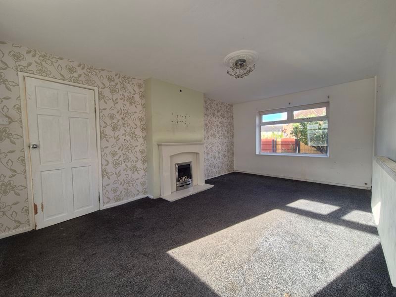 Property photo 3 of 11 Photo 3