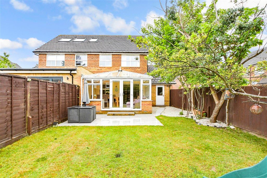 Property photo 3 of 17 Rear Garden