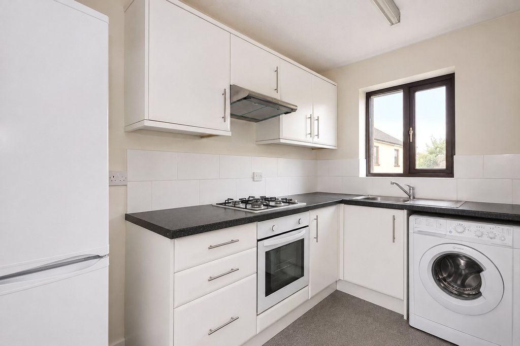 Property photo 3 of 12 Picture No. 26