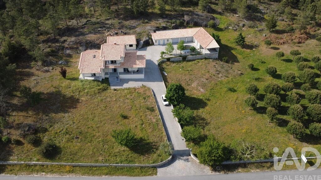 Property photo 1 of 39