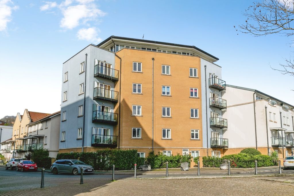 Property photo 2 of 19 Pbox-Img.Jpg