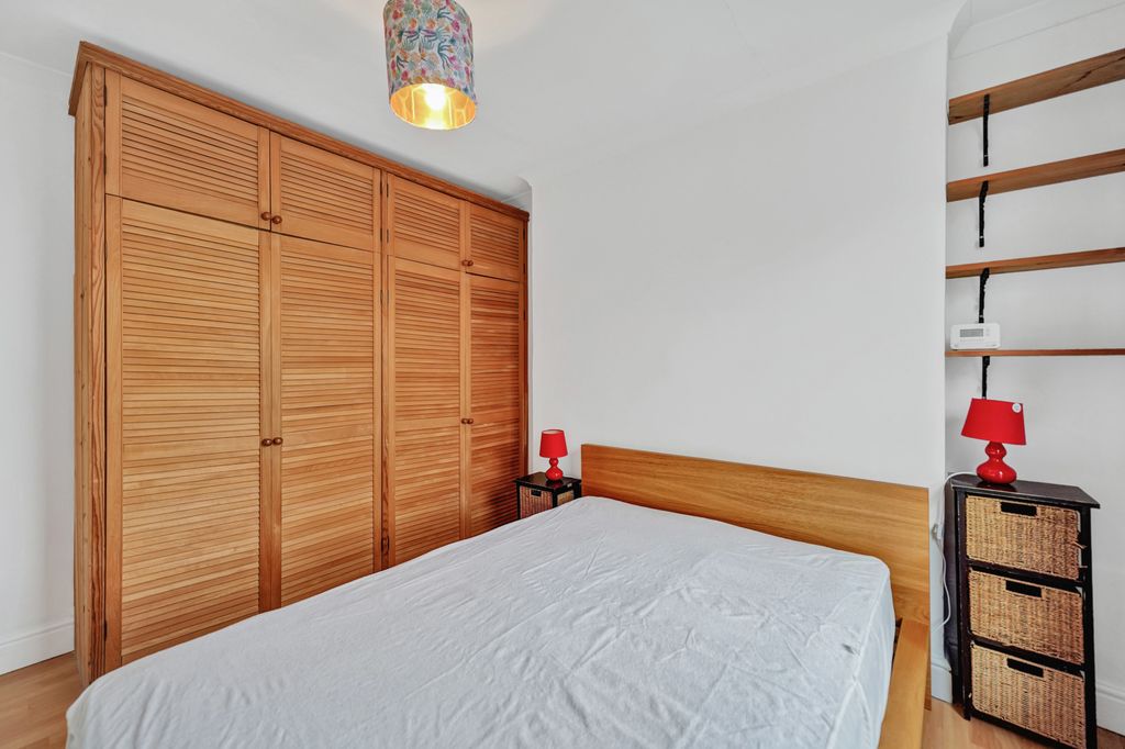 Property photo 3 of 9