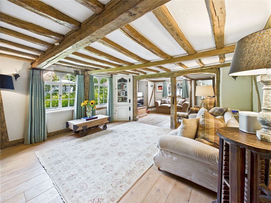 Property photo 2 of 27 Picture No. 19