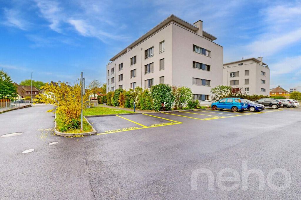 Property photo 3 of 6