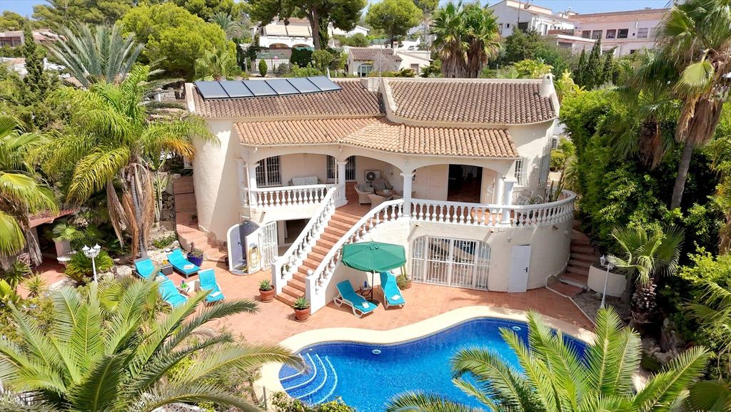 Property photo 1 of 50 Detached Three-Bedroom Villa With Independent Two-Bedroom Guest Apartment In Prime La Sabatera Location, Walking Distance To Amenities.
